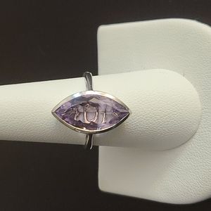 Amethyst (Rose de france) size 8 sterling silver
